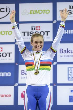 Track cycling world championships in Paris - Anastasija Woinowa is world champion in the 500m time trial