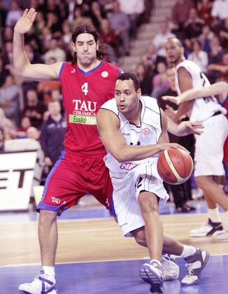 Basketball, Euro League, GHP Bamberg - Tau Ceramica Baskonia Vitoria 68:73