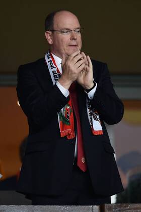 Fußball, Champions League, AS Monaco - Juventus Turin, Fürst Albert auf der Tribüne