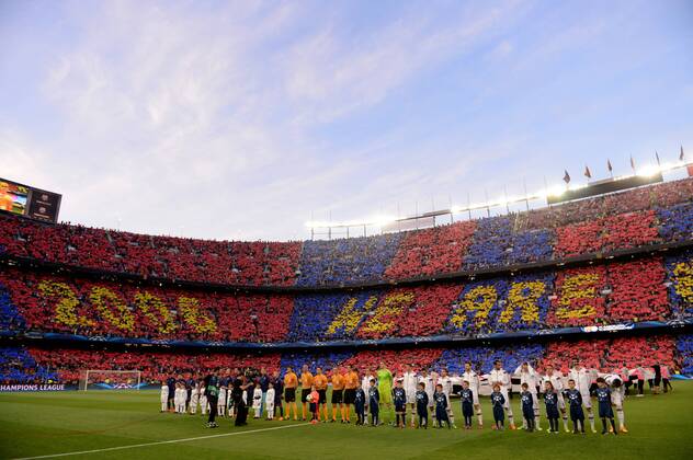 Fußball, Champions League, Fanchoreografie zum Halbfinale FC Barcelona - FC Bayern München