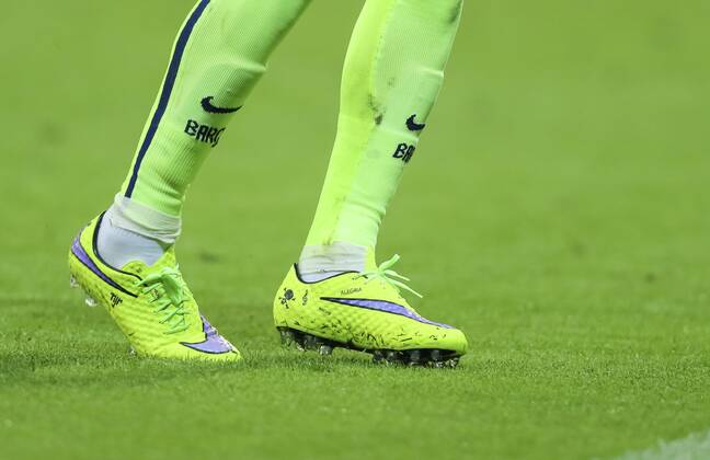 Fußball, Champions League, Bayern München - FC Barcelona, Schuhe von Neymar