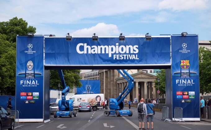 Fußball, Champions League Finale - Vorbereitungen für das Champions Festival in Berlin