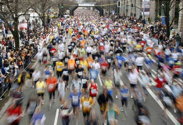 Athletics, Berlin Half Marathon, Victories for Edith Masai and Paul Kosgei