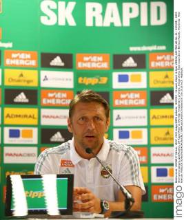 Fußball, Champions League Qualifikation, Rapid Wien Pressekonferenz