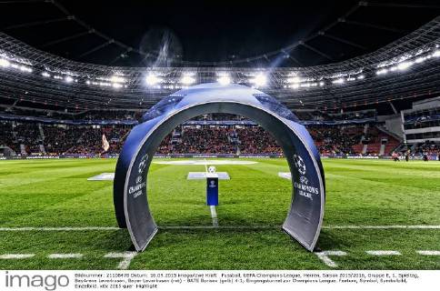 Fußball, Champions League, Eingangstunnel für die große Bühne der Königsklasse
