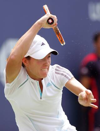 Tennis, US Open, Justine Henin Hardenne und Maria Sharapova siegen in den Halbfinalspielen