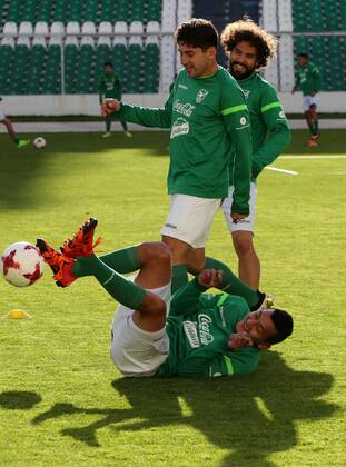 Football, Bolivia National Team Training