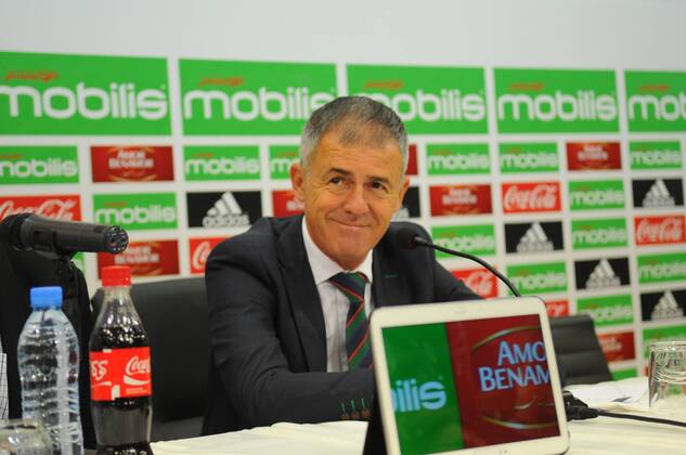 Football, Lucas Alcaraz is the new coach of the Algerian national team