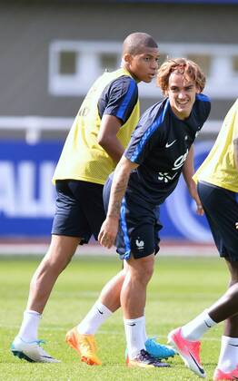 Football, National Team France Training