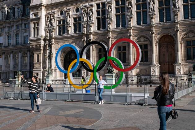 Paris promotes the 2024 Olympics