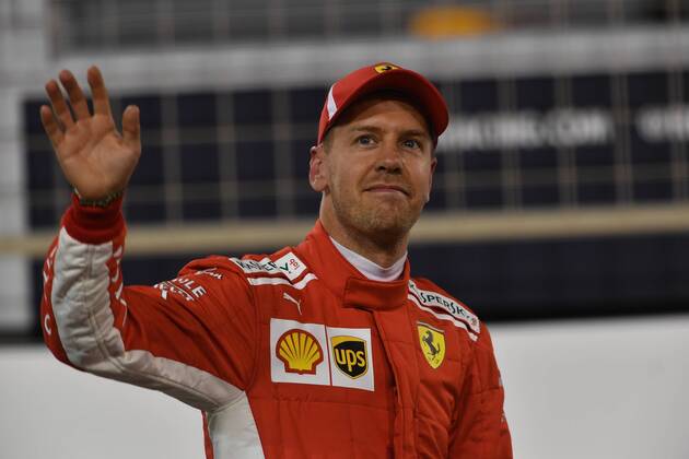 Formula 1, Bahrain GP, Sebastian Vettel takes pole