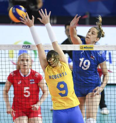 Volleyball Nations League, Women, Russia - Brazil