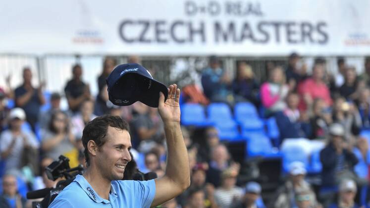 Golf, Andrea Pavan wins Czech Masters