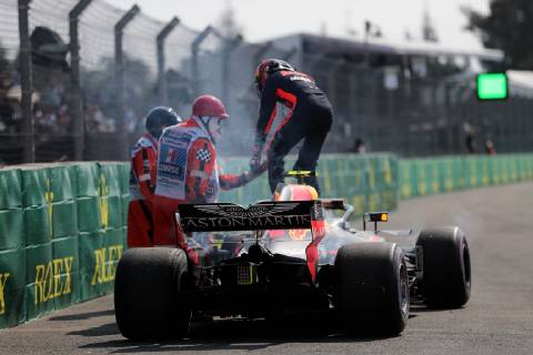 Formula 1, Mexican GP, Max Verstappen has a defect