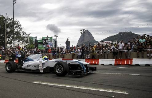 Formula 1, Felipe Massa promotes Brazil GP in Rio de Janeiro