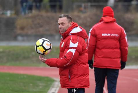 Football, Berlin football club Berlin United separates from coach Thomas Häßler