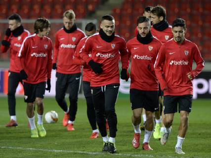 Football, EL, Sevilla FC Training and Press Conference