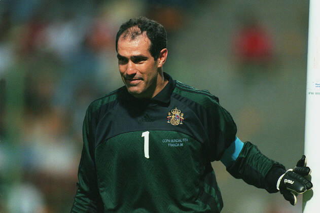Football, History, La Liga, record-holding player Andoni Zubizarreta