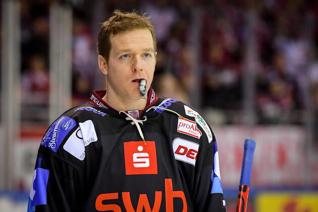 Ice hockey, Eisbären Berlin distance themselves from Mark Zengerle after Trump-Tweet