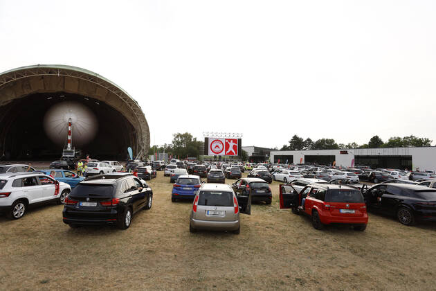 Handball, HBL, promotion party of TUSEM Essen in the drive-in cinema at Essen Airport
