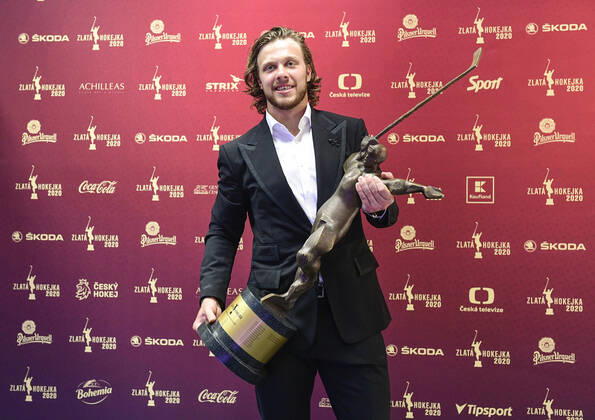 Eishockey, David Pastrnak erhält Golden Stick Award