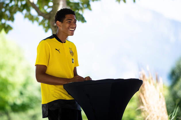 Football, Borussia Dortmund training camp - Interview with Jude Bellingham