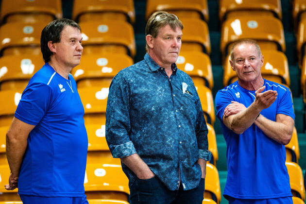 Handball, Germanys national coach Gislason visits Dessau-Roßlauer HV 06