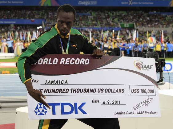 Athletics, Usain Bolt allegedly cheated out of large sum of money, archive images