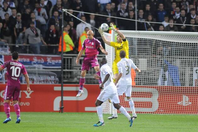 Fußball, Champions League, Olympique Lyon - Real Madrid 0:2