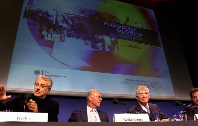 Football, Press conference for the opening of Andre Heller's football globe in Berlin