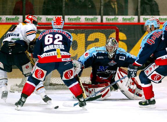 Ice hockey, DEB Cup, Eisbären Berlin - Kassel Huskies 2:4