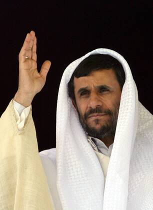 Präsident Mahmoud Ahmadinejad (IRI) in Ahvaz -  - irn2007010302