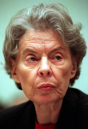 Jeane Kirkpatrick (USA) anlässlich einer Anhörung in Washington D.C. -  (WAP99031003)