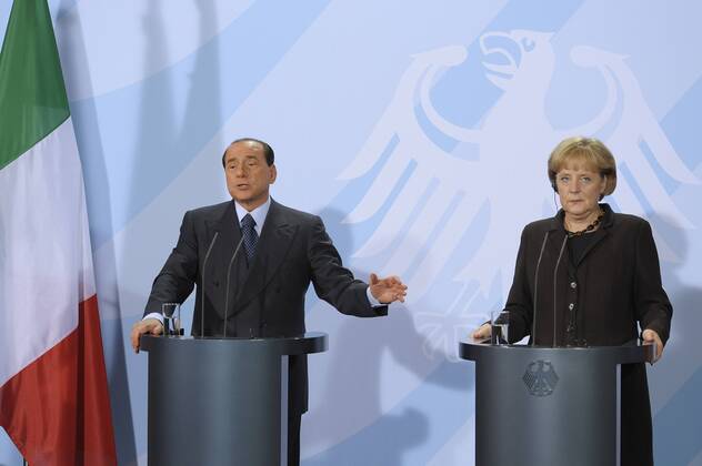 Ministerpräsident Silvio Berlusconi (Italien) und Bundeskanzlerin Angela Merkel (Deutschland CDU) während einer Pressekonferenz in Berlin