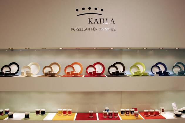 Messestand mit Geschirr von Kahla auf der Ausstellung Ambiente 2009 in Frankfurt am Main