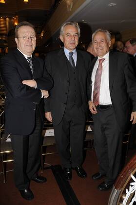 München 30.11.09 Bay. Hof Wirtschaftsbeirat der Union Generalversammlung, v.l.n.r.: Gerold Tandler, Kurt Faltlhauser und Erwin Huber