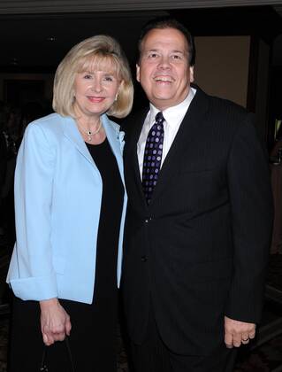 Alan und Suzanne Osmond ( Osmond Family ) beim 36. Dinner of Champions am 27.9.2010 in Century City 36. Dinner of Champions in Century City, 2010 
