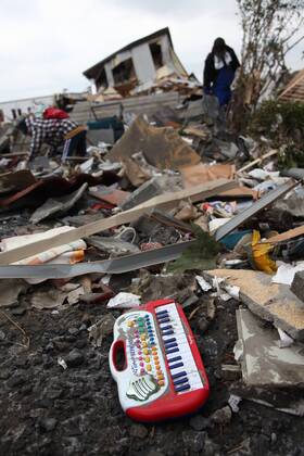 (110315) -- OFUNATO, March 15, 2011 (Xinhua) -- Photo taken on March 15, 2011 shows the ruins in Ofunato city of Japan s northeastern Iwate Prefecture. The deadly tsunami left 206 dead and at least 191 missing according to the death toll released on Tuesday by local government. (Xinhua Cheong Kam Ka) (zyw) JAPAN-OFUNATO-QUAKE