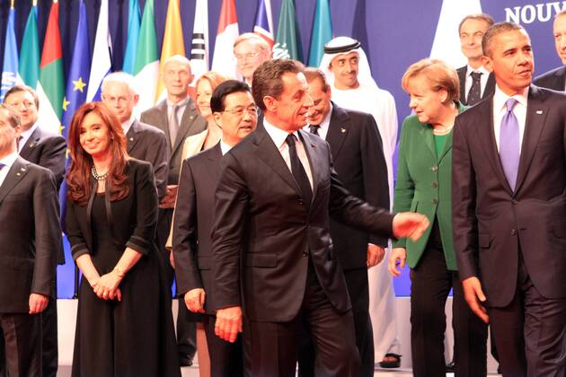 Ministerpräsident Silvio Berlusconi (Italien) - Bundeskanzlerin Angela Merkel (Deutschland) - Premierminister Jose Luis Zapatero (Spanien) - Präsidentin Cristina Fernandez de Kirchner (Argentinien) - Präsident Hu Jintao (China) - Präsident Nicolas Sarkozy (Frankreich) - Präsident Barack Obama (USA) - G20-Gipfel in Cannes. NicolasGavet Panoramic