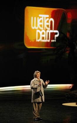 Samstag 05.11.2011, in Leipzig, TV Unterhaltungsshow Wetten, dass...? im ZDF Hape Kerkeling alias Horst Schlemmer DeFodi031