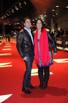 Dieter Landuris und seine Ehefrau Natascha bei der Premiere von Mission Impossible - Phantom Protokoll am 09.12.2011 in München
