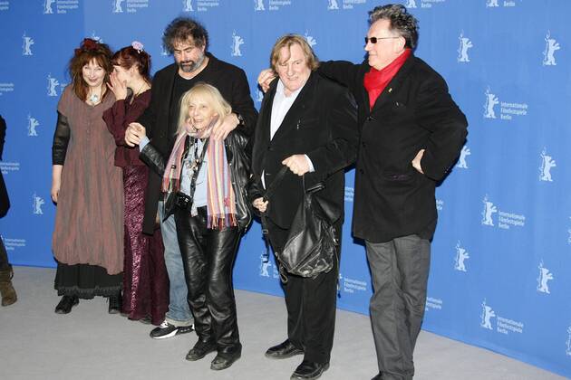Berlinale 2010, 60. Internationale Filmfestspiele Berlin 60th Berlin International Film Festival, Tag 9. Photocall zu Mammuth Yolande Moreau, Miss Ming, Gustave de Kervern, Erika Rabau, Gerard Depardieu, Benoit Delepine