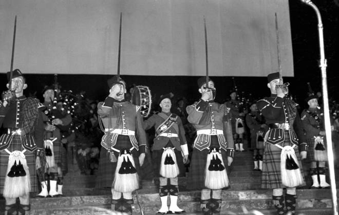 1. Internationale Filmfestspiele Berlin 1st Berlin Film Festival (Berlinale), 06.-17. Juni 1951 Schottische Armeeband