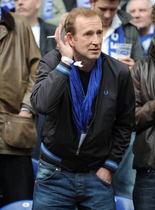 14-04-2012, Fussball, Saison 2011-2012, 1. Bundesliga, 31. Spieltag, FC Schalke 04 - Borussia Dortmund 1-2, Schauspieler Peter Lohmeyer auf der Tribüne