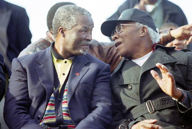 South African president Thabo Mbeki with his father Govan Mbeki at a rally in Port Elizabeth. Gallo20172951