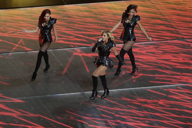 NEW ORLEANS, Beyonce bei der Half Time Show waehrend dem Super Bowl 2013 NFL Championship Spiel San Francisco 49 ERS gegen Baltimore Ravens im Mercedes Benz Superdome in New Orleans, Louisiana, USA. +++HARDT+++