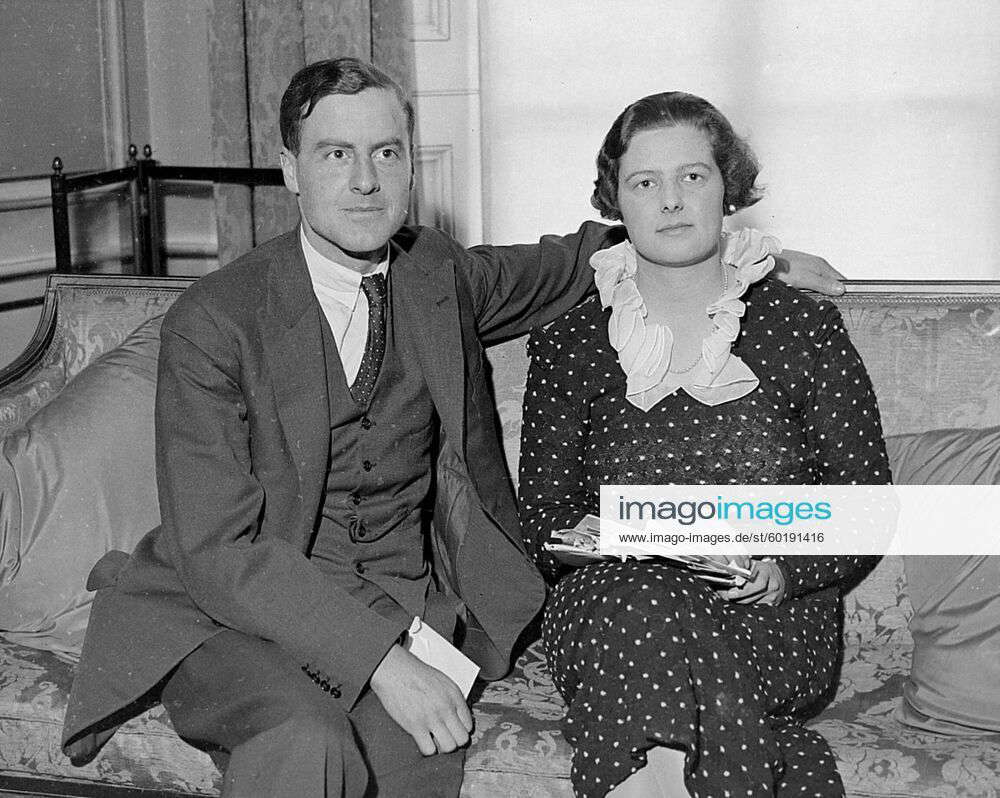 Miss Dorothy Chamberlain Only Daughter Of Mr And Mrs Neville Chamberlain Has Become Engaged To Mr Ste