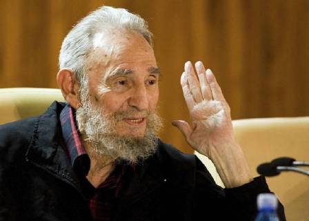 (130814) -- HAVANA (Xinhua) -- Image taken on Feb. 10, 2012 shows Cuban leader Fidel Castro speaking during a meeting in Havana, Cuba. Cuba celebrated the 87th birthday of its revolution leader Fidel Castro Tuesday with concerts, book presentations and other press highlights. (Xinhua Roberto Chile Cubadebate) (da) CUBA-HAVANA-POLITICS-CASTRO 