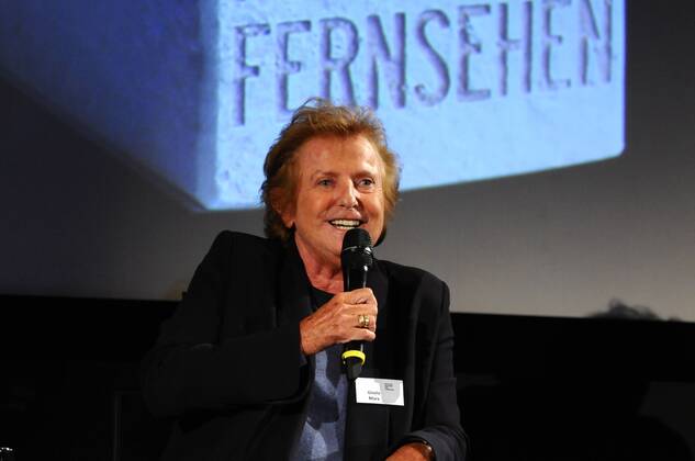 Die Journalistin und Filmproduzentin Gisela Marx redet am 01.10.2013 in Köln auf dem Symposium der Deutschen Akademie für Fernsehen (DAfF).