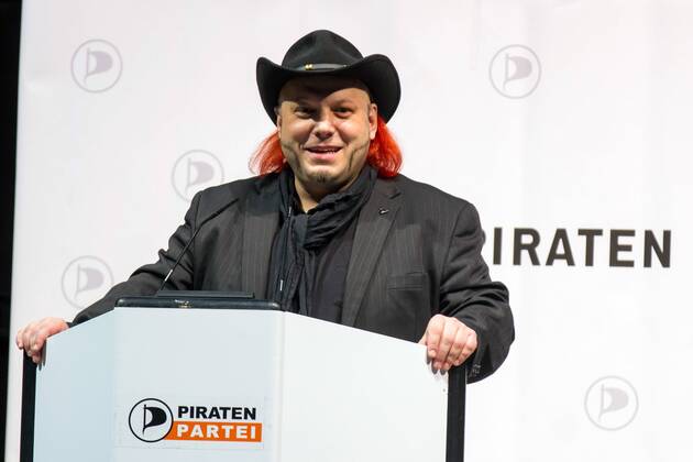 Bruno Gert Kramm beim Bundesparteitag und Aufstellungsversammlung zur Europawahl der Piratenpartei im RuhrCongress. Bochum, 04.01.2014 Foto:xM.xGolejewskix xFuturexImage